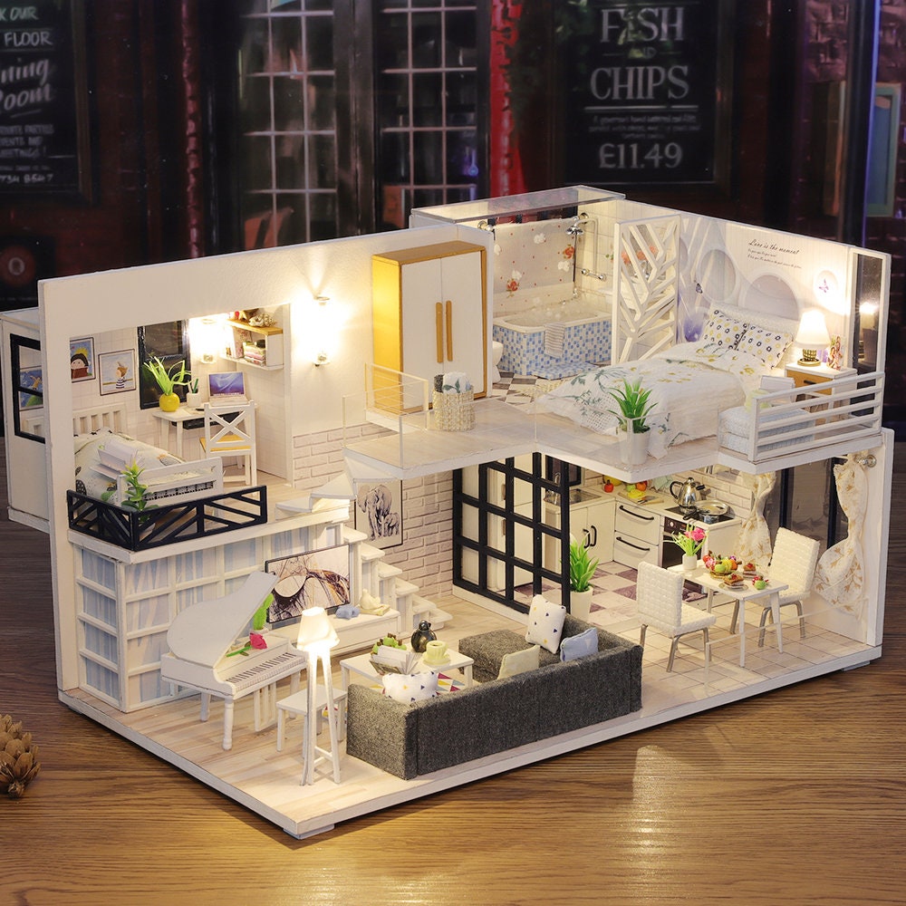 Kit de maison miniature, kit de maison de poupée de bricolage pour adultes,  kit de maison à l'échelle 1:24 pour adultes à construire, meilleur cadeau  pour elle