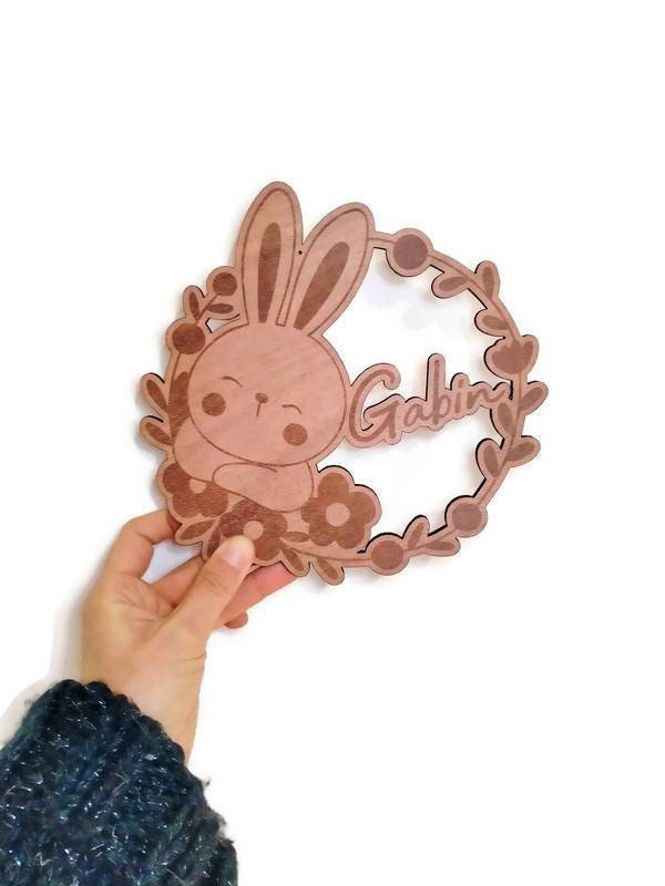 Décoration Murale Monsieur Lapin avec Le Prénom de Votre Choix