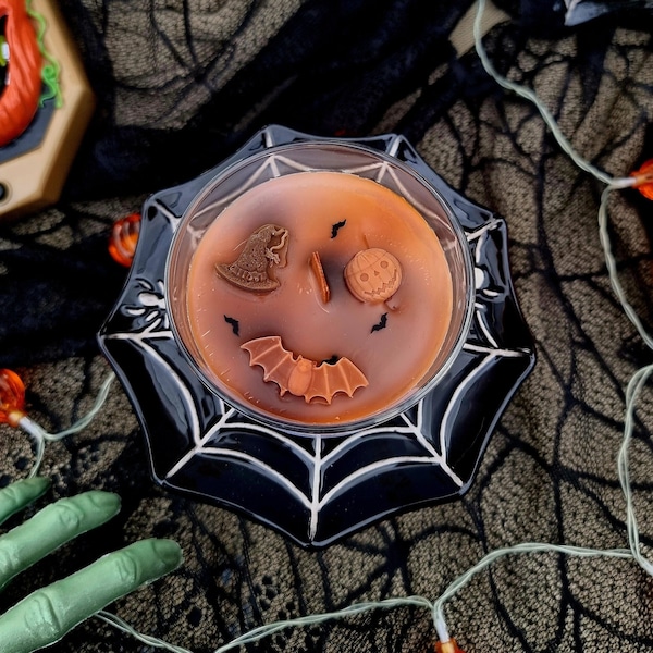 Halloween Candle - Chai Spice, soy wax, halloween decor, limited halloween edition, resin, polymer clay