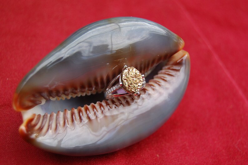 Beautiful Oval Golden Druzy and Crystal Sterling Silver Ring