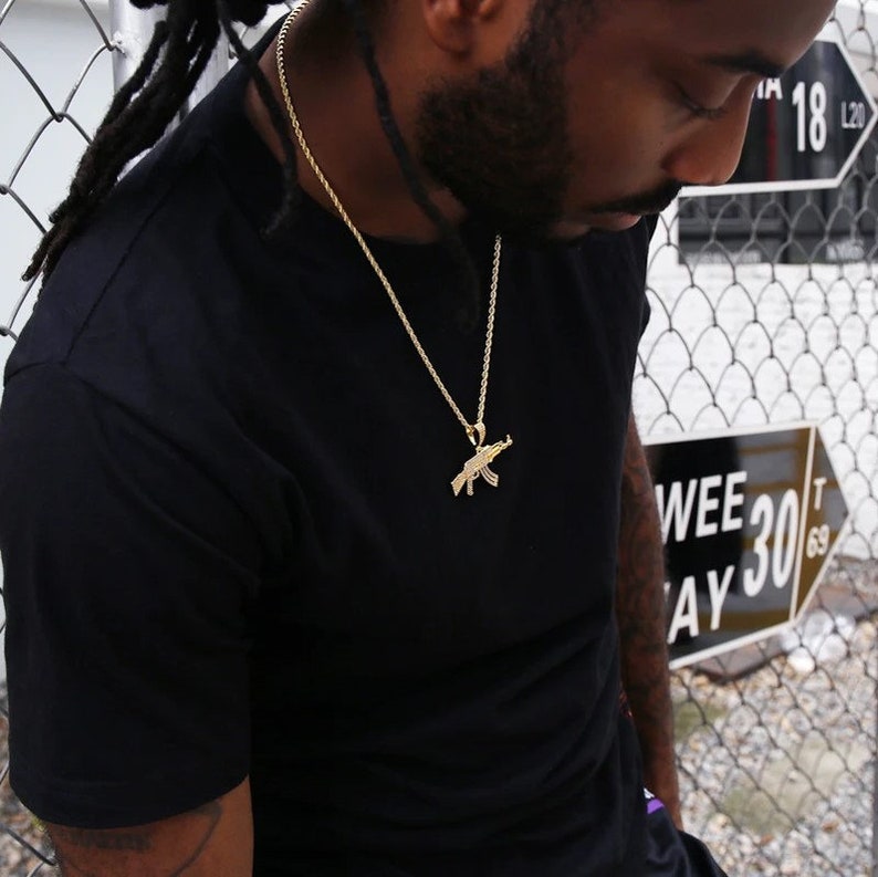 Iced AK 47 Rifle Gun Pendant Hip Hop Jewelry 5 Times 14K Gold Plated 5A Cubic Zirconia Stones 3mm 22\u2019\u2019 Long Rope Chain and Gift Box