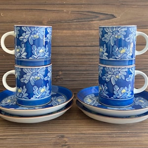Juego de 4 tazas y platillos demitasse japoneses vintage