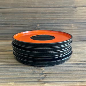 chataku tea saucers in vermilion and black lacquered wood set of 5