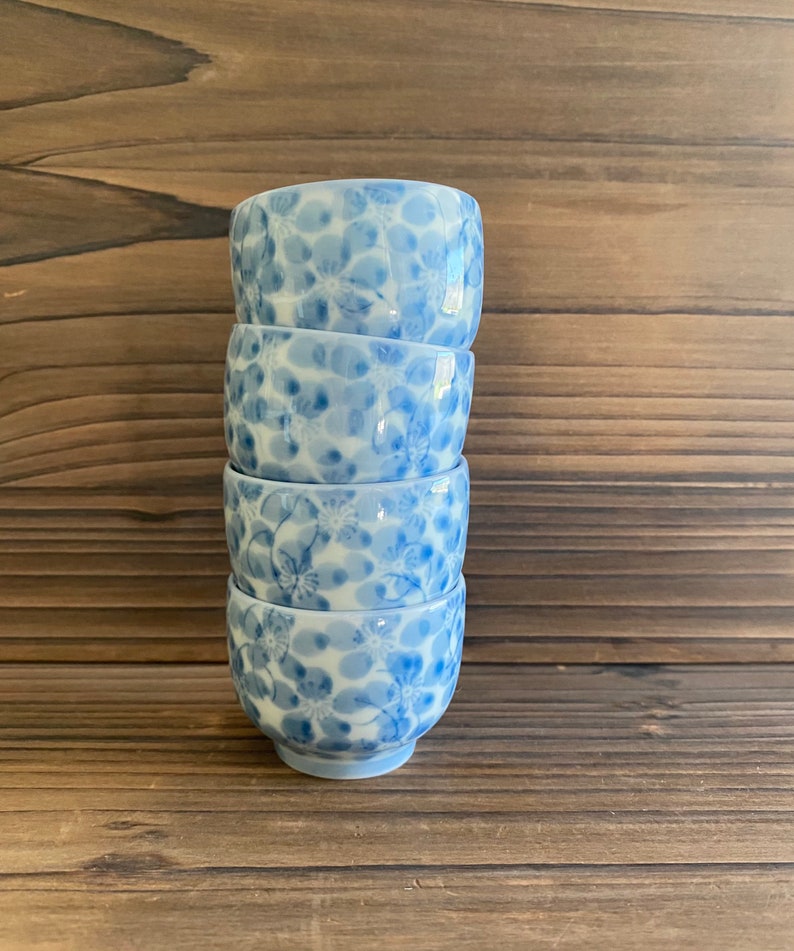 Vintage Japanische Keramik Sake Tassen mit indigoblauen Blüten | Etsy