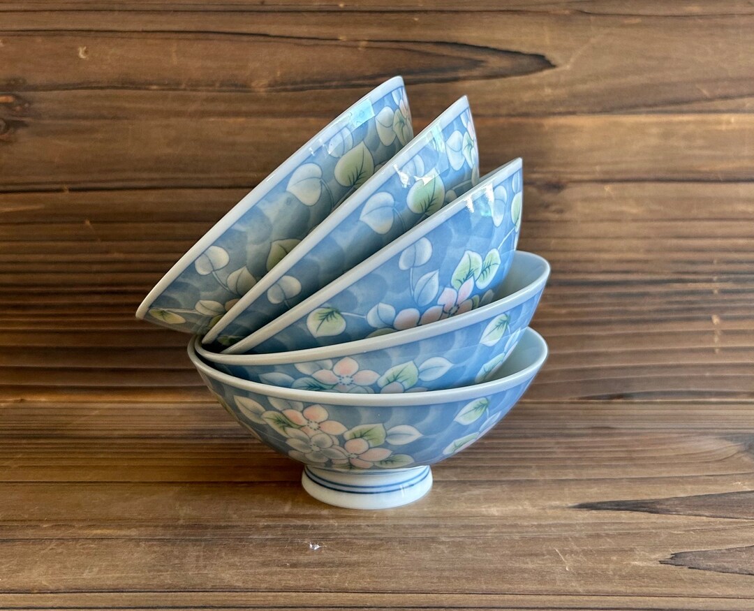 Vintage Japanese Rice Bowl Set
