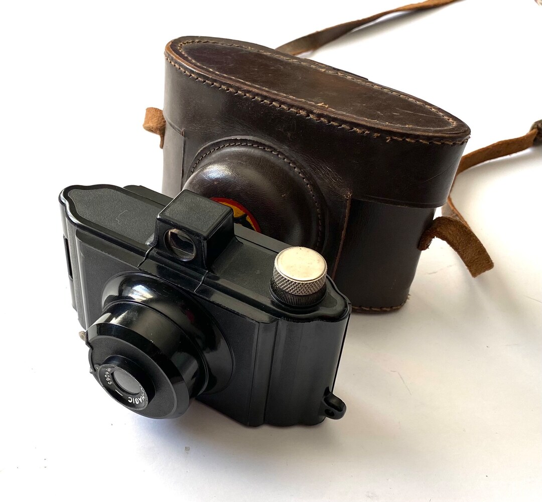 Appareil photo ULTRA FLEX des années 50 en bakélite – Atouts Imprim Appareil photo ULTRA FLEX des années 50 en bakélite – Atouts Imprim