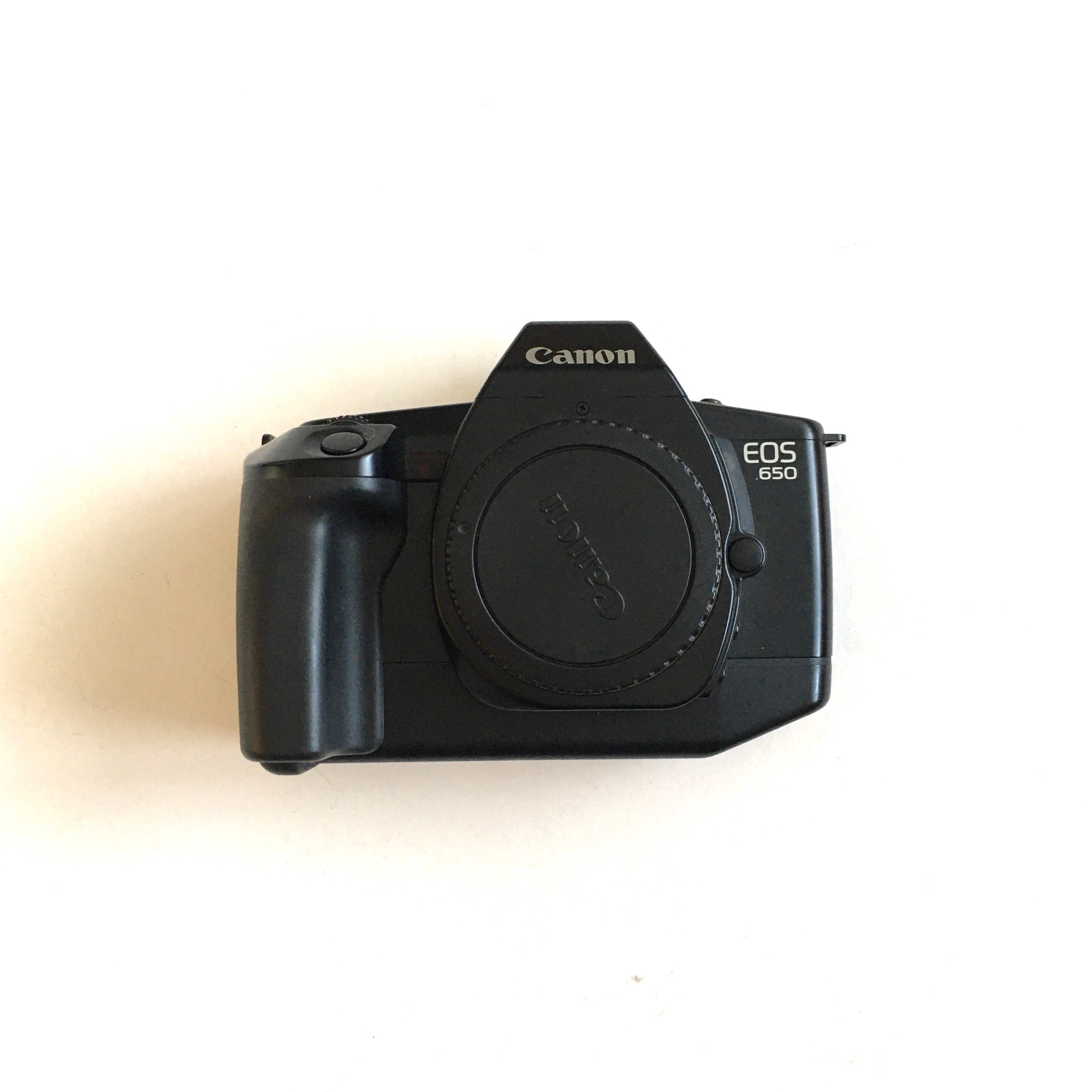 ヴィンテージ レトロ CANON EOS 650 SLR フィルムカメラ 本体のみ