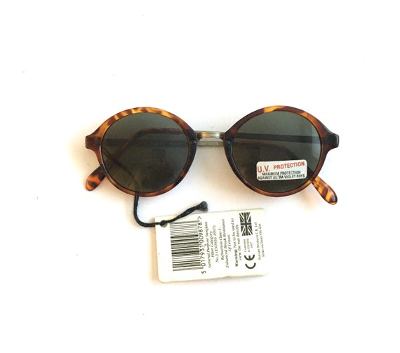 Aviator sunglasses Foster Grant Eyewear, Sunglasses, purple, rectangle,  fashion png | PNGWing