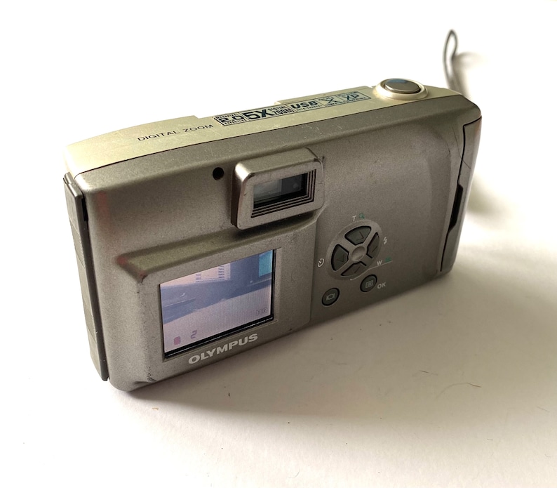 Vintage Retro OLYMPUS D380 2MP Digital Camera Etsy