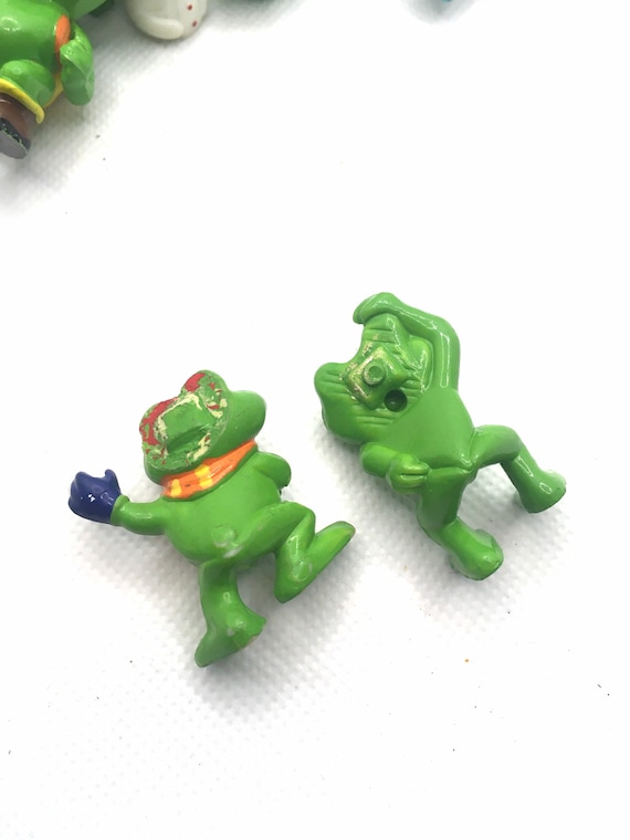 Vintage Retro EGG Surprise Frog Toy Figures Etsy Norway