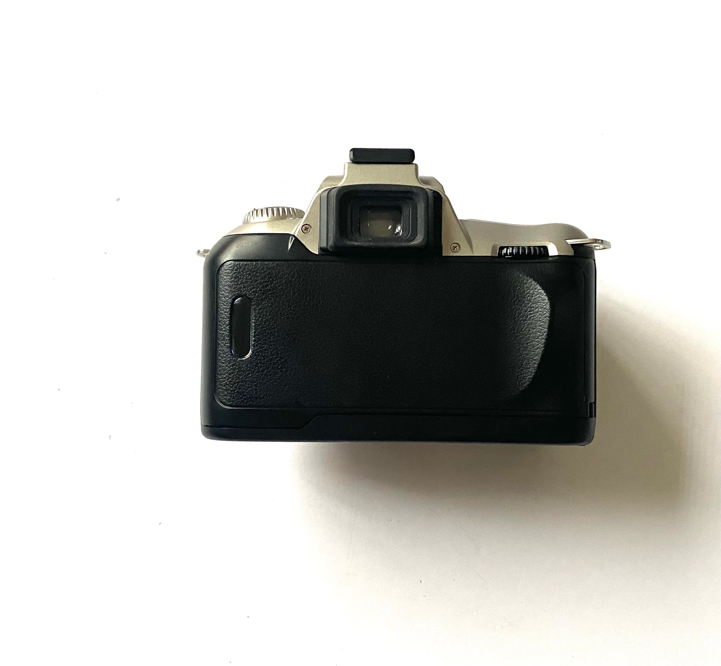 Appareils photo argentiques boîtes Nikon
