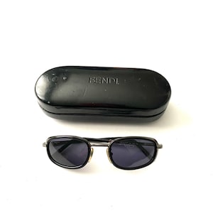 Womens vintage FENDI SL7177 brown tortoiseshell oval sunglasses specs glasses