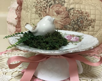 Vintage Tea Cup Bird Display, Vintage Tea Cup Display, Vintage Decor, Victorian Decor, Vintage Style Tea Cup Display, Tea Cup Bird Display