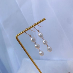 Baroque pearl earrings,Pearl earrings, freshwater pearl earrings, minimalist earring,14k gold filled earrings, image 3