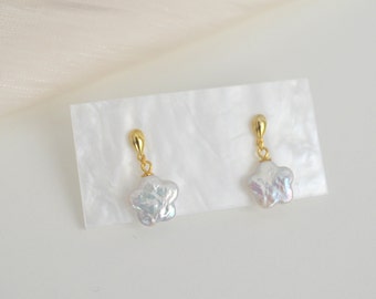 Flower Shape Pearl Drop Earrings, Gold Plated on Silver Earrings, Pearl Earrings, Dainty Earrings,Gift for her