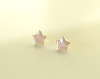 Orecchini a perno di perle a forma di stella, orecchini a stella, orecchini di perle d'acqua dolce, orecchini Starlight, perno d'argento, regalo per lei