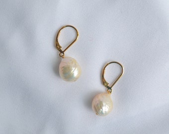 Candice-Large Kasumi Baroque Pearl Drop Earrings