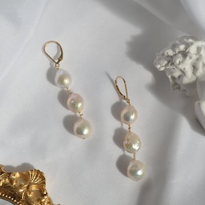 Candice- Kasumi Pearl Earrings, Baroque pearl earrings,Metallic Pearl Earrings large baroque pearls