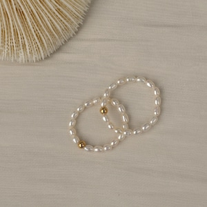 Ada-Small Pearl Ring,14K Gold Filled Bead, Freshwater Pearl,Stackable stretchy beaded, minimalist, gifts for her,boho ring