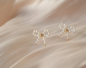 Pearl Bow Earrings, Stud Earrings, gift for her, pearl earrings, pearl stud,14k goldfilled earrings, everyday wear