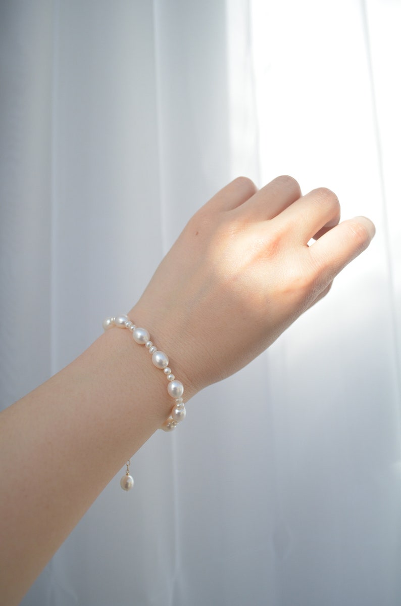 Leah-Rice Pearl Bracelet, Statement Bracelet, Gift for her, Elegant Bracelet image 5
