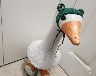 Cement porch goose frog hat, cute cement porch goose decoration, handmade frog hat for a cement porch goose