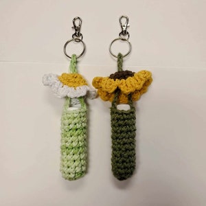 Sunflower or Daisy chapstick keychain, sunflower chapstick holder and keychain, daisy chapstick holder and keychain, chapstick keychain