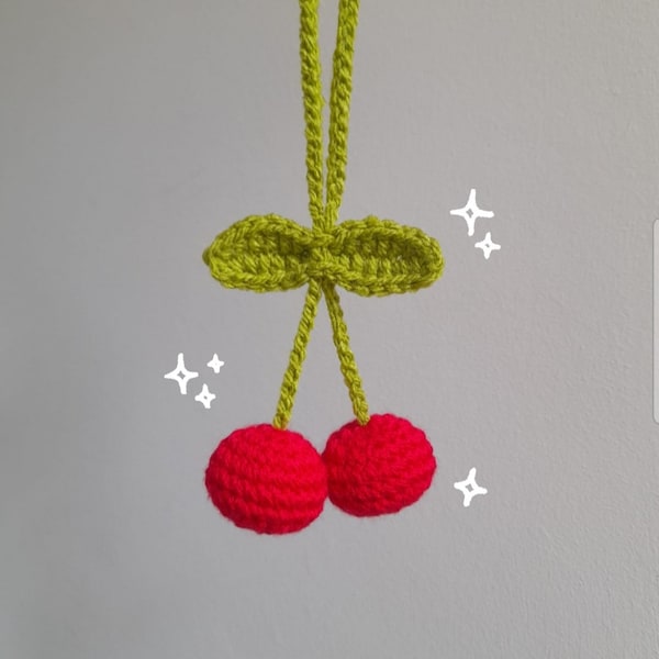 Jolie décoration suspendue cerise au crochet