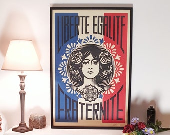 Affiche Shepard Fairey (OBEY) - SIGNÉE - Liberté Egalité Fraternité - 2024 - Open Edition Grand Format