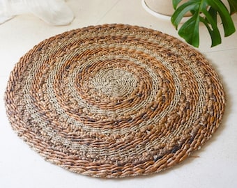 Rug 100/120 cm with Stripes Round Plant Fibre Rug made from Banana Fibre, Seagrass & Water Hyacinth Brown Beige Carpet POHON (2 sizes)