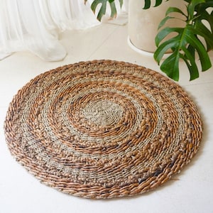 Rug 100/120 cm with Stripes Round Plant Fibre Rug made from Banana Fibre, Seagrass & Water Hyacinth Brown Beige Carpet POHON (2 sizes)
