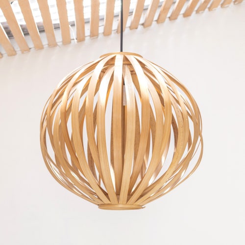 Bamboo Lamp Natural Lampshade UBUD Spherical Shaped Ceiling Lamp Pendant Lamp Made of Natural Fibres