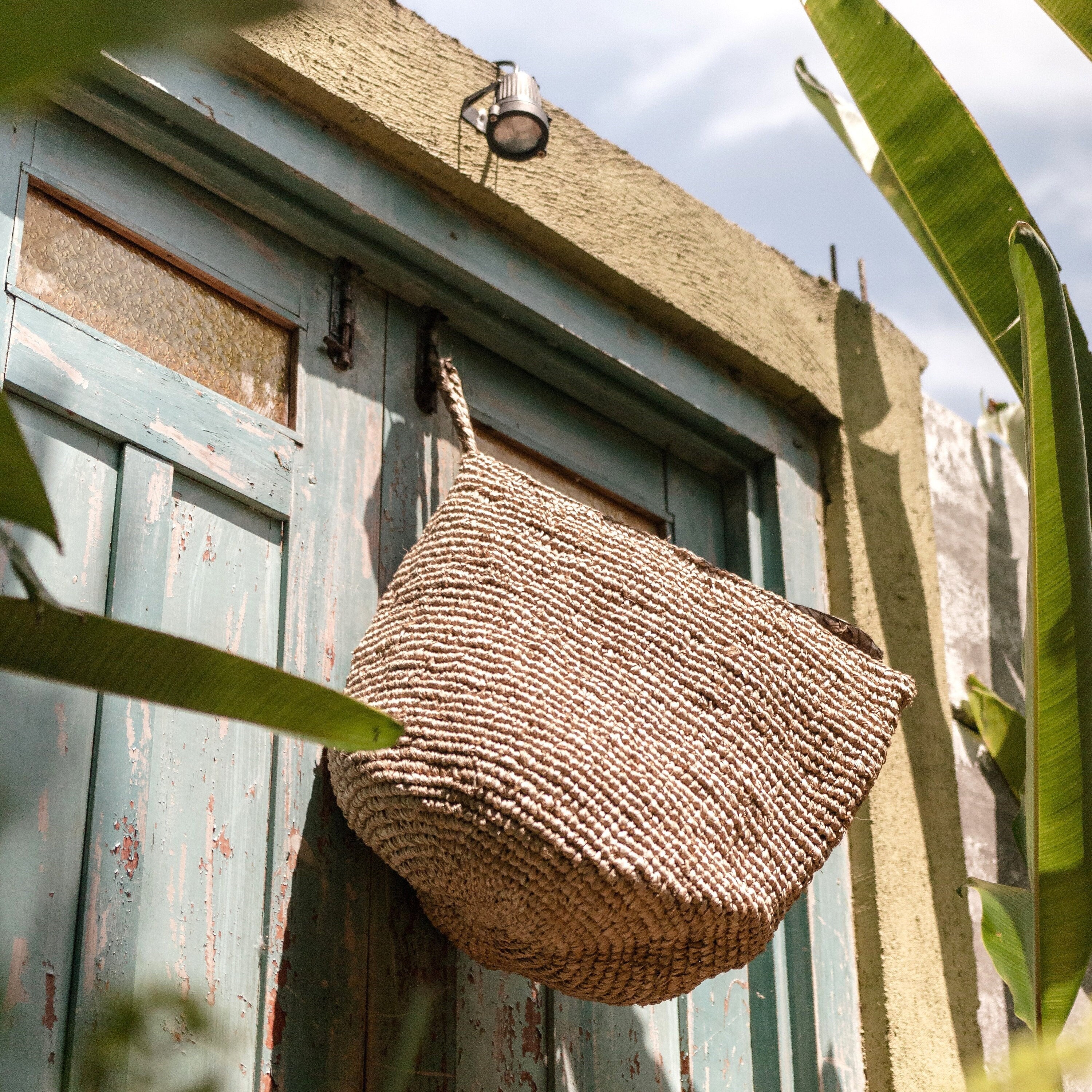 Kingfisher Hängekorb Aus Dunklem Rattan, 30 Cm – Mit Futter & Kette, Für Garten & Balkon