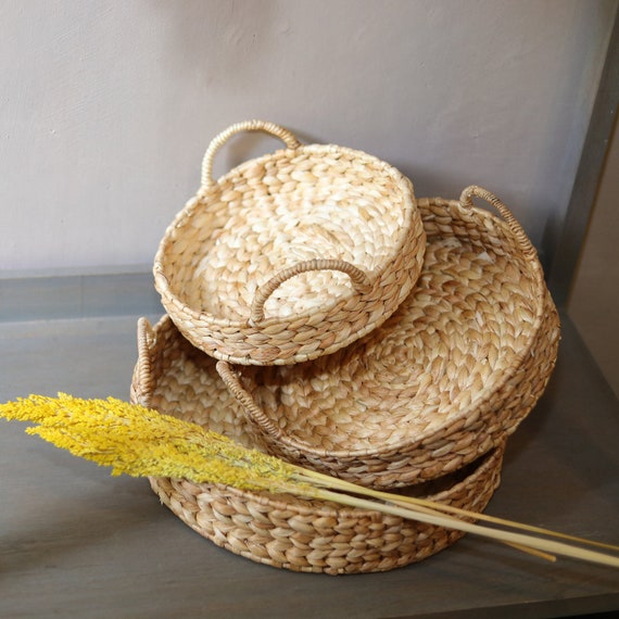 Tray MATAHARI made of Water Hyacinth