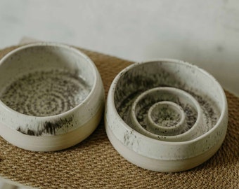 Ceramic dog bowls set with Jute pet rug. Modern pet slow feed bowl. Dog bowls jute placemat. Stoneware Food or water bowl.