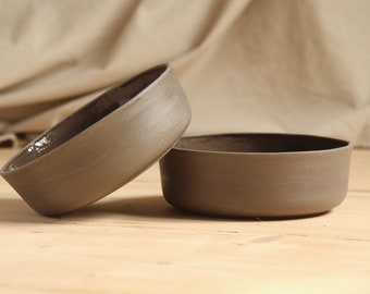 Handmade ceramic dog bowl, medium size. Modern Dog Gift, Puppy Gift. Dog, cat food or water bowls