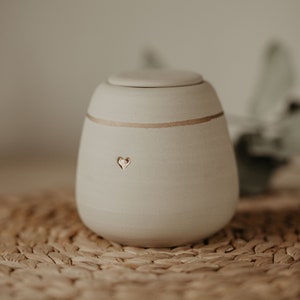 Small ceramic dog urn. Ready to ship. Urn for cat ashes. Handmade cat memorial. (up to 20 lbs)