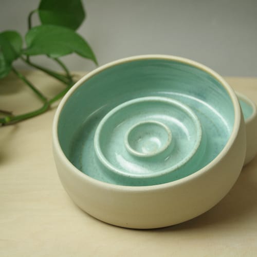 puppy attractant spray