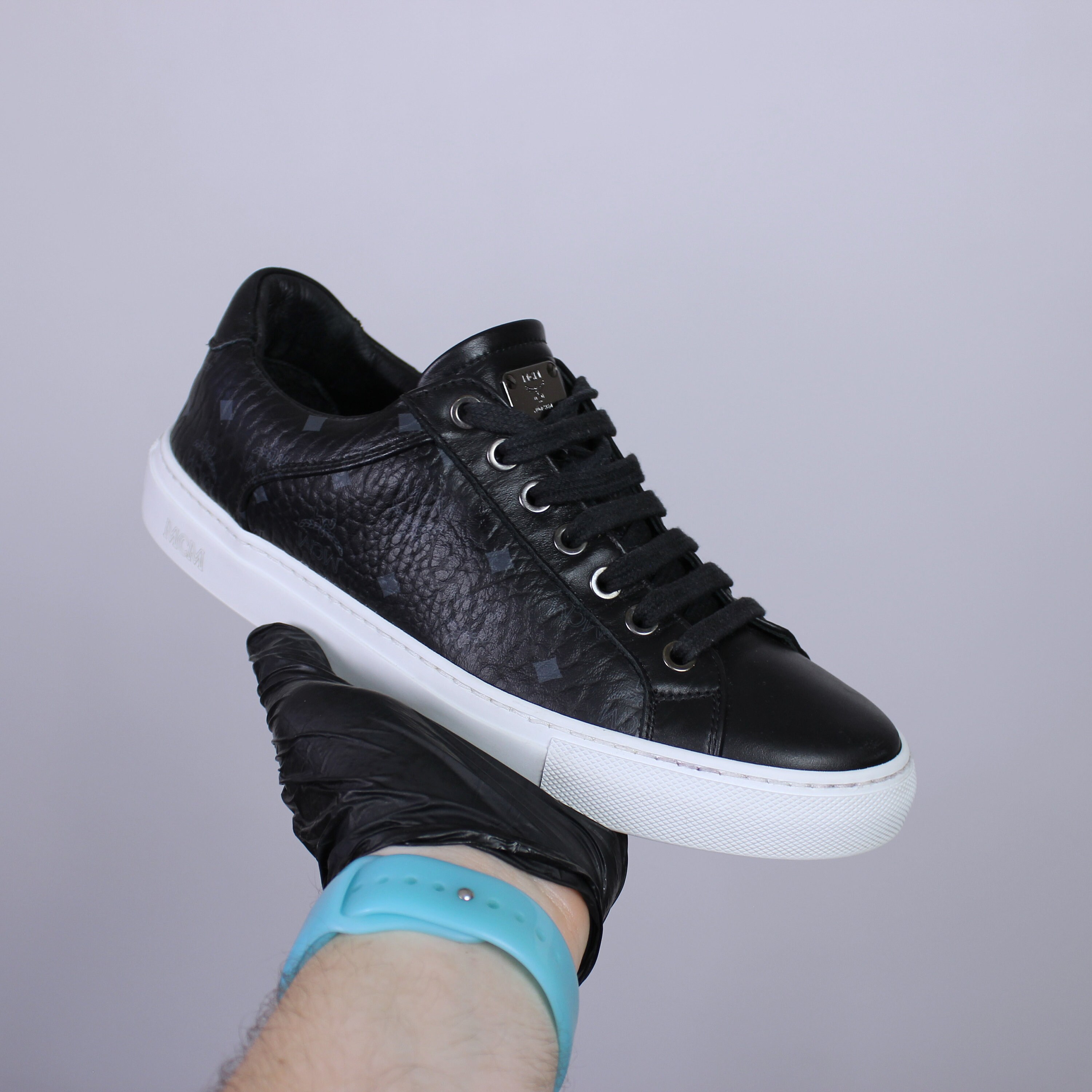 Baskets MCM en cuir basses 39 eur us 9 Etsy France