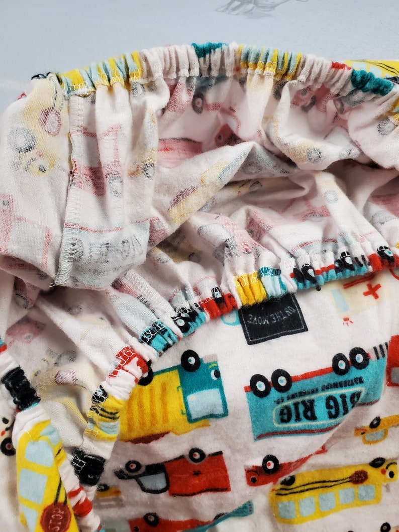 Baby Blanket Fitted Sheet Set plus BONUS Cars and Trucks, Construction, Big Rig Bild 9