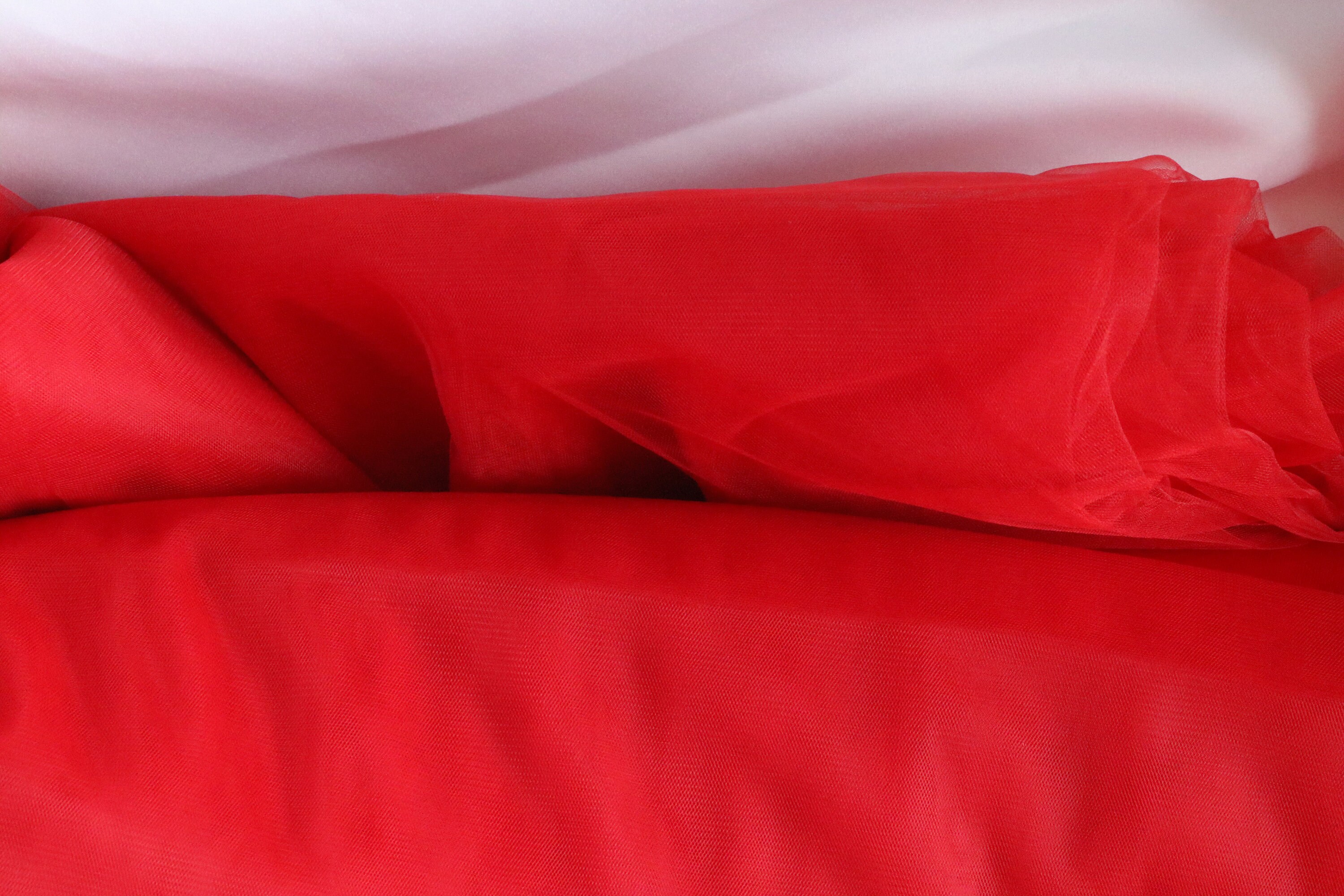 Tüllstoff Steif, 150 Cm Breit, Neonrosa – Meterware Für Tutus, Kostüme, Brautkleider & Bastelprojekte
