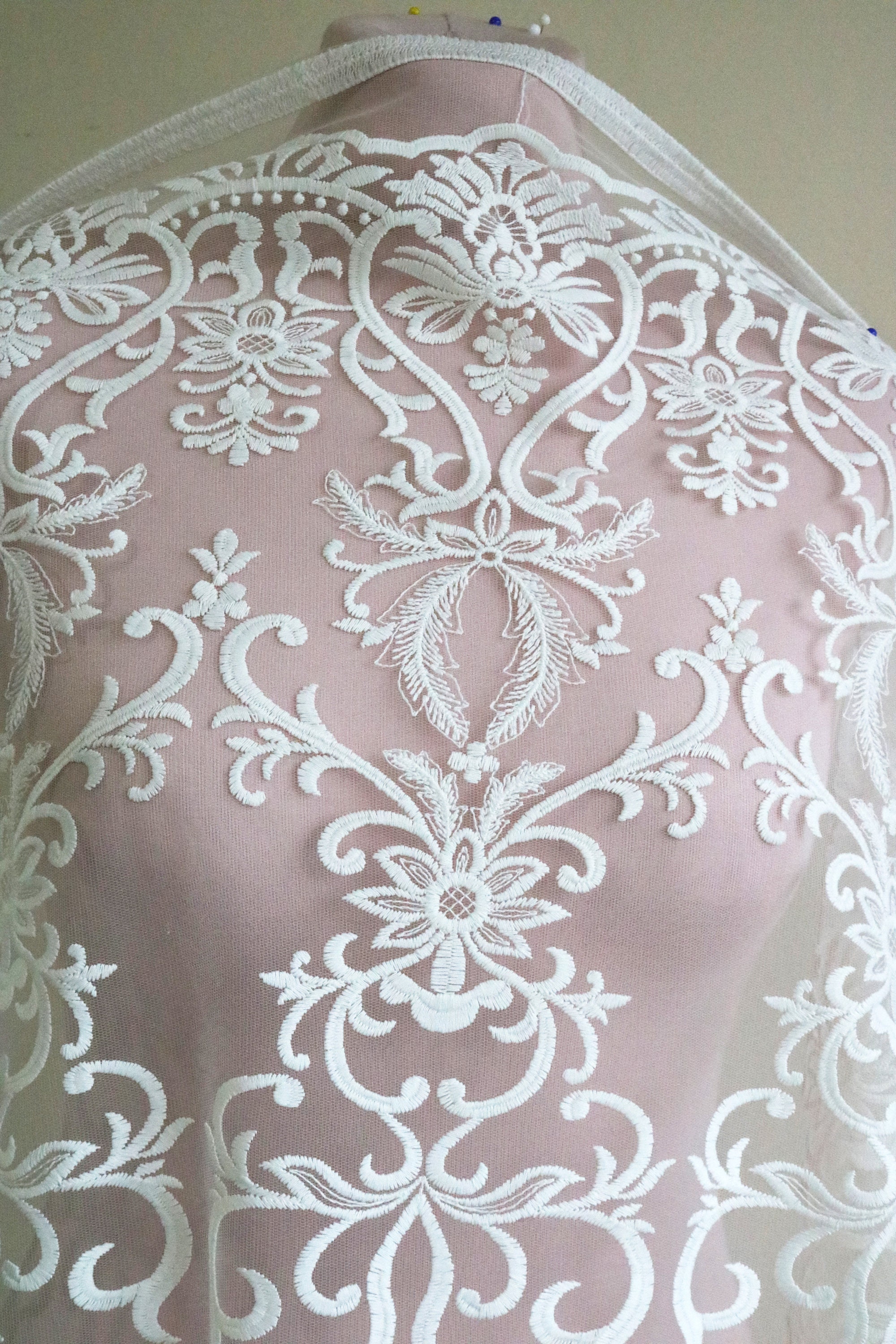 Ivory Embroidery Lace Eb5015 main image 1