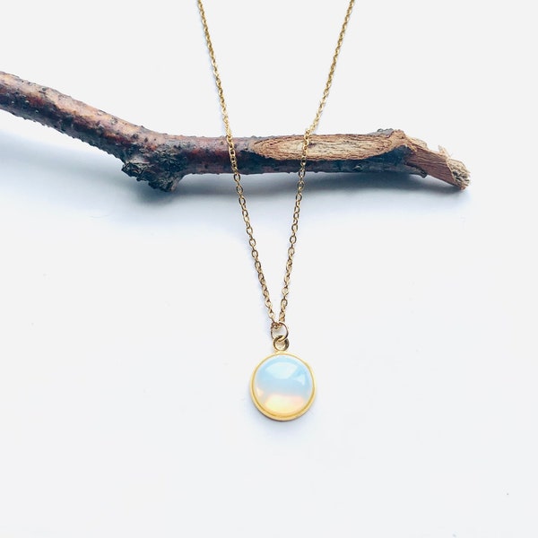 Moonstone necklace for her, gemstone necklace, handmade jewelry necklace, Birthday gift,  glowing jewelry, Christmas gift