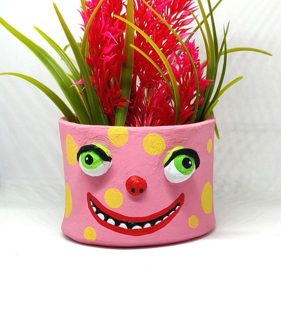 Mr Blobby - Quirky small face/head plant pot.  An amazing, weird, cute, original unusual gift, unusual succulent, art sculpture, 3D, scary,