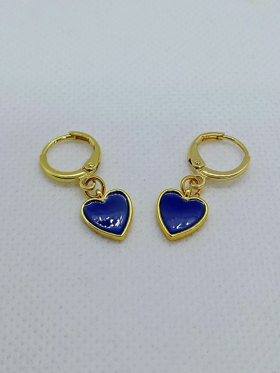 Blue heart hoop earrings deals