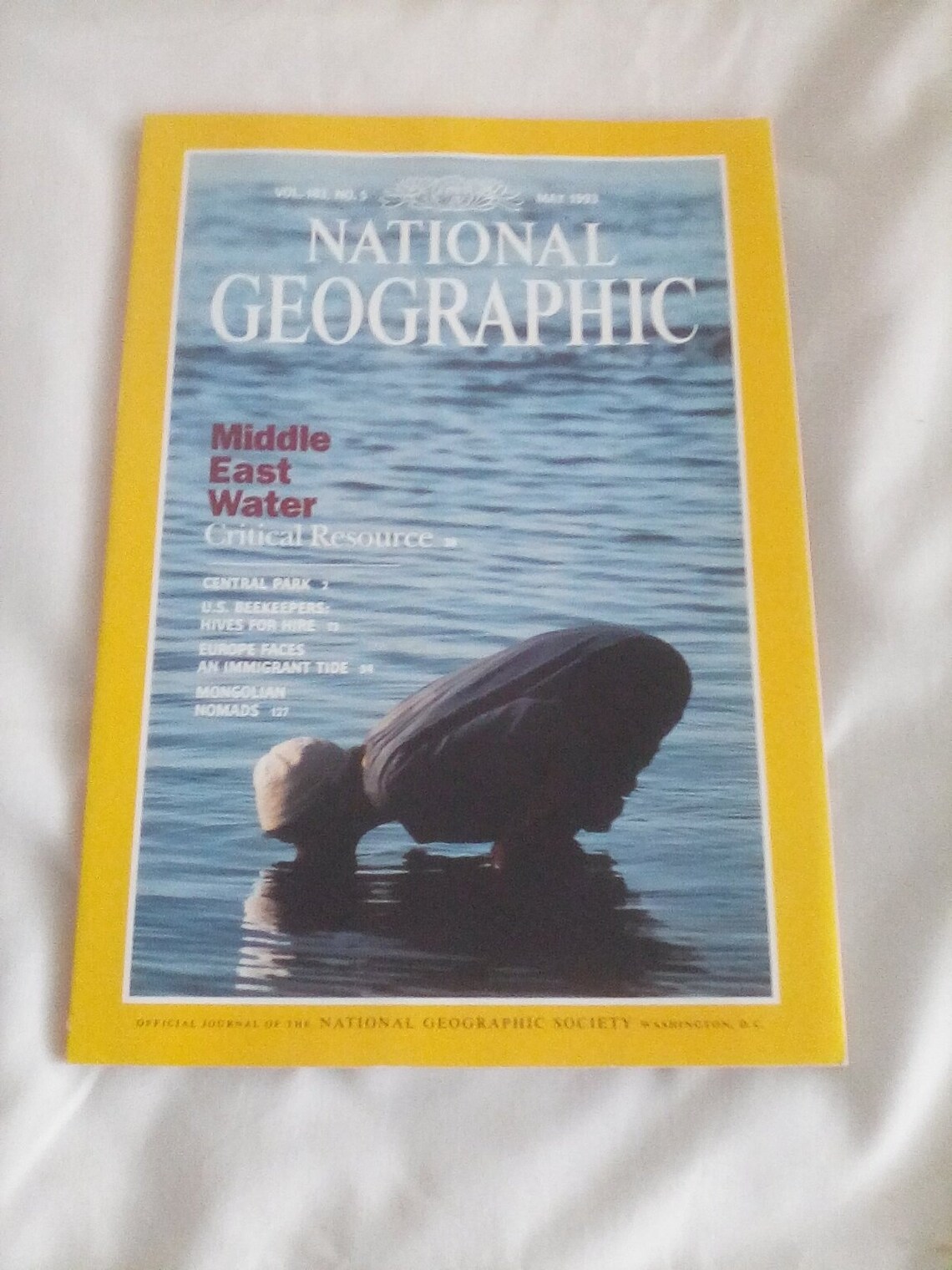 National Geographic Magazine May 1993 - Etsy