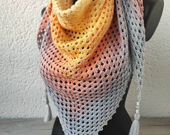 Dégradé triangulaire foulard crocheté