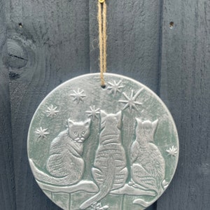 Moon Gazing Cats Terracotta Silver Effect Garden Wall Art Hanging Ceramic Plaque Cat gifts Garden Gifts