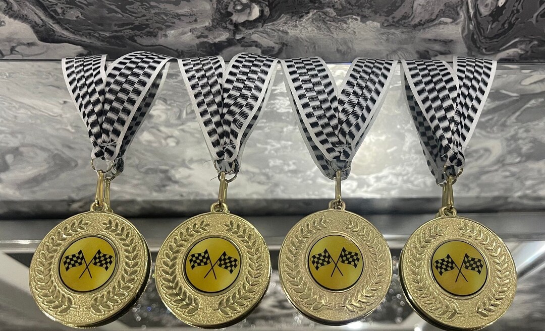 Gold Racing Flags Go Kart Karting Party Medals: Gold Racing Flag Awards With Lanyards ...