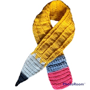 Pencil Scarf